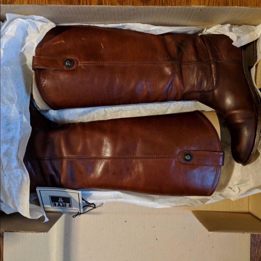 Frye Melissa Button 2 riding boots Cognac